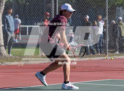 Thumbnail 2 in 5A CHSAA Individual Championships Day 1 photogallery.