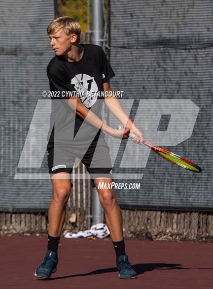 Thumbnail 3 in 5A CHSAA Individual Championships Day 1 photogallery.