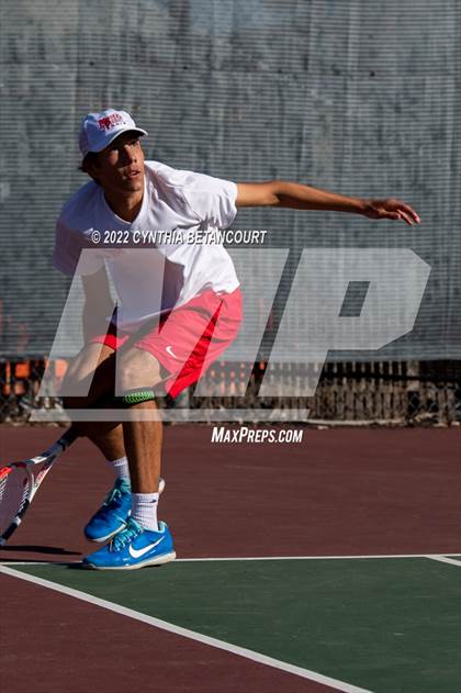 Thumbnail 3 in 5A CHSAA Individual Championships Day 1 photogallery.