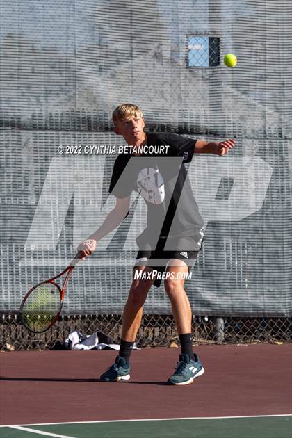 Thumbnail 3 in 5A CHSAA Individual Championships Day 1 photogallery.