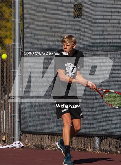 Thumbnail 2 in 5A CHSAA Individual Championships Day 1 photogallery.