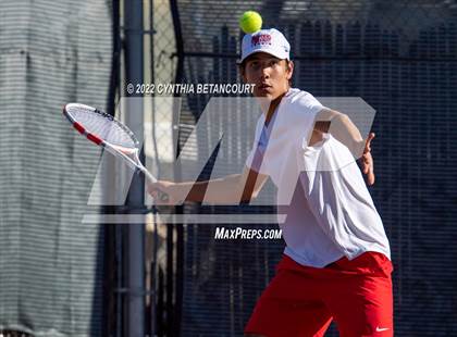 Thumbnail 2 in 5A CHSAA Individual Championships Day 1 photogallery.