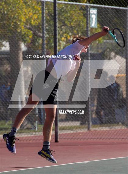 Thumbnail 1 in 5A CHSAA Individual Championships Day 1 photogallery.