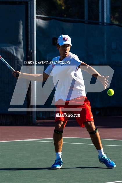 Thumbnail 3 in 5A CHSAA Individual Championships Day 1 photogallery.