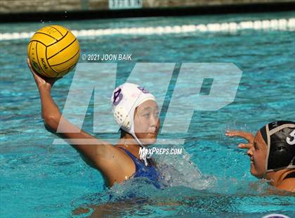 Thumbnail 3 in St. Ignatius vs Archbishop Mitty (Tri-Valley Invitational) photogallery.