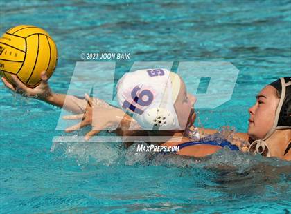 Thumbnail 2 in St. Ignatius vs Archbishop Mitty (Tri-Valley Invitational) photogallery.