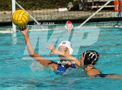 Thumbnail 1 in St. Ignatius vs Archbishop Mitty (Tri-Valley Invitational) photogallery.