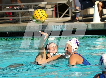 Thumbnail 1 in St. Ignatius vs Archbishop Mitty (Tri-Valley Invitational) photogallery.
