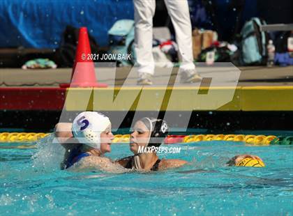 Thumbnail 3 in St. Ignatius vs Archbishop Mitty (Tri-Valley Invitational) photogallery.