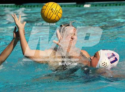 Thumbnail 2 in St. Ignatius vs Archbishop Mitty (Tri-Valley Invitational) photogallery.