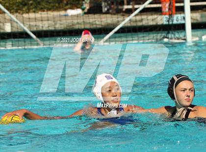 Thumbnail 3 in St. Ignatius vs Archbishop Mitty (Tri-Valley Invitational) photogallery.