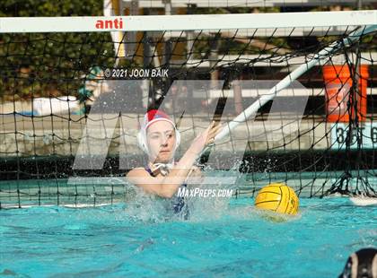 Thumbnail 3 in St. Ignatius vs Archbishop Mitty (Tri-Valley Invitational) photogallery.