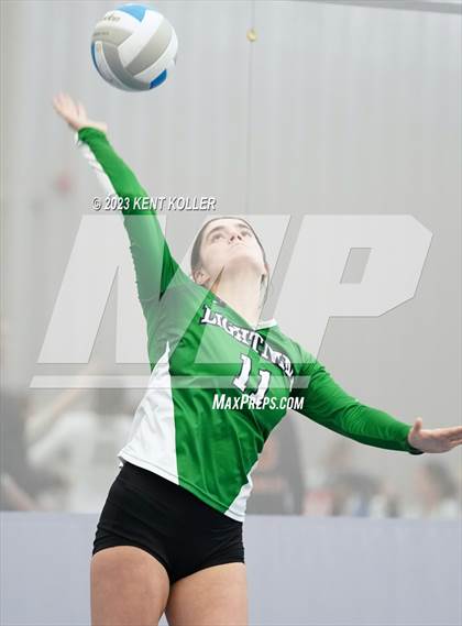Thumbnail 2 in Lapeer vs. Plymouth (Beast of the East) photogallery.