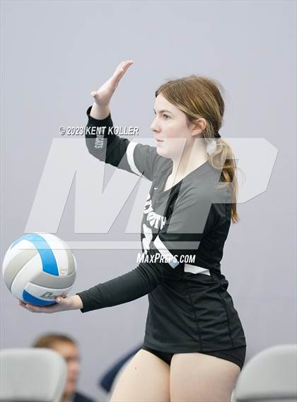 Thumbnail 3 in Lapeer vs. Plymouth (Beast of the East) photogallery.