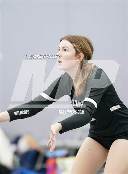 Thumbnail 3 in Lapeer vs. Plymouth (Beast of the East) photogallery.