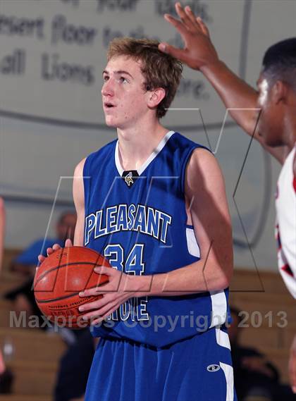Thumbnail 1 in Pleasant Grove vs Brentwood School (MaxPreps Holiday Classic) photogallery.