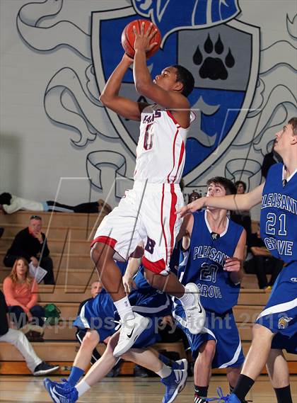 Thumbnail 2 in Pleasant Grove vs Brentwood School (MaxPreps Holiday Classic) photogallery.