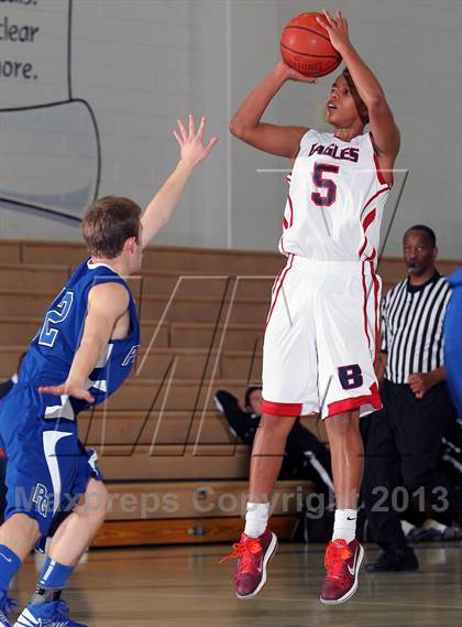 Thumbnail 2 in Pleasant Grove vs Brentwood School (MaxPreps Holiday Classic) photogallery.