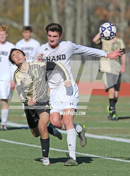 Thumbnail 2 in Joel Barlow vs. Hand (CIAC Class L Final) photogallery.