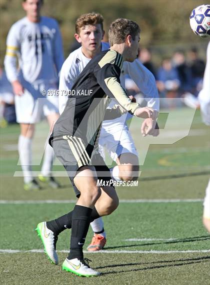 Thumbnail 1 in Joel Barlow vs. Hand (CIAC Class L Final) photogallery.