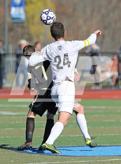 Thumbnail 2 in Joel Barlow vs. Hand (CIAC Class L Final) photogallery.