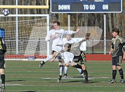 Thumbnail 3 in Joel Barlow vs. Hand (CIAC Class L Final) photogallery.