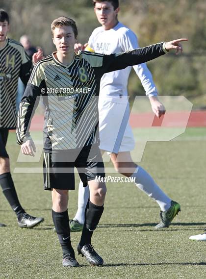 Thumbnail 2 in Joel Barlow vs. Hand (CIAC Class L Final) photogallery.
