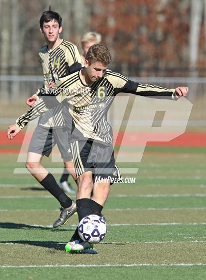 Thumbnail 2 in Joel Barlow vs. Hand (CIAC Class L Final) photogallery.