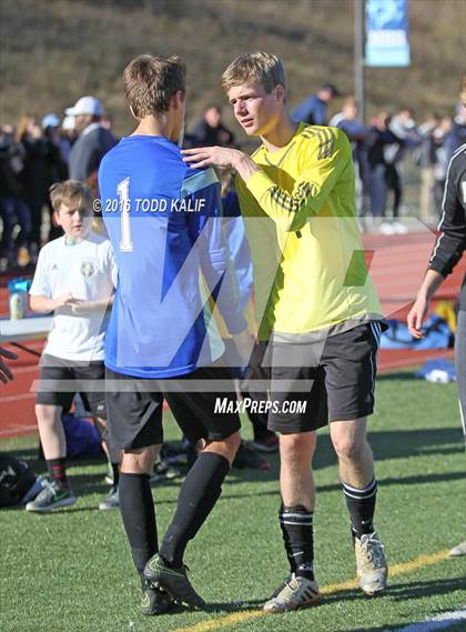 Thumbnail 1 in Joel Barlow vs. Hand (CIAC Class L Final) photogallery.