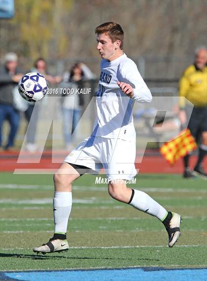 Thumbnail 1 in Joel Barlow vs. Hand (CIAC Class L Final) photogallery.