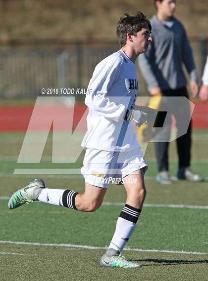 Thumbnail 3 in Joel Barlow vs. Hand (CIAC Class L Final) photogallery.
