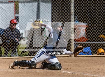 Thumbnail 2 in Woodbridge vs. Warren photogallery.
