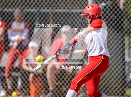 Thumbnail 3 in Woodbridge vs. Warren photogallery.