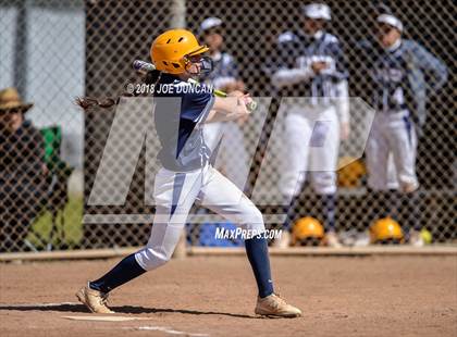 Thumbnail 3 in Woodbridge vs. Warren photogallery.