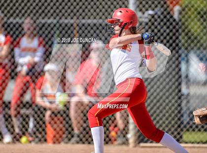 Thumbnail 1 in Woodbridge vs. Warren photogallery.