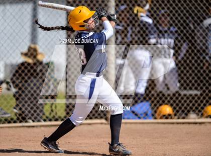 Thumbnail 3 in Woodbridge vs. Warren photogallery.