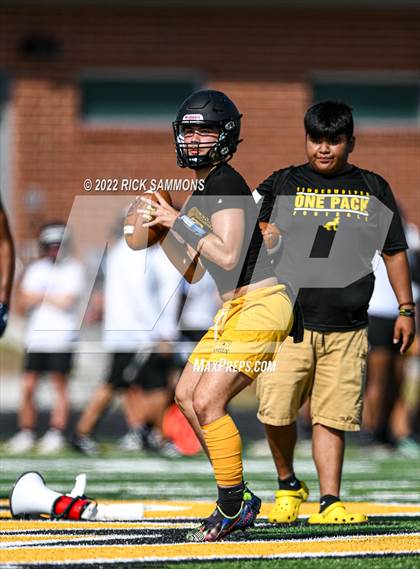 Thumbnail 2 in Montgomery Central vs Douglas Byrd (Montgomery Central 1st Annual 7 on 7 Air Raid Classic) photogallery.