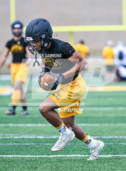 Thumbnail 2 in Montgomery Central vs Douglas Byrd (Montgomery Central 1st Annual 7 on 7 Air Raid Classic) photogallery.