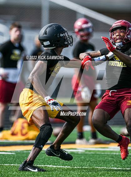Thumbnail 2 in Montgomery Central vs Douglas Byrd (Montgomery Central 1st Annual 7 on 7 Air Raid Classic) photogallery.