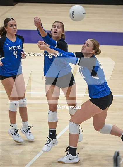 Thumbnail 3 in Rogers @ Fayetteville photogallery.