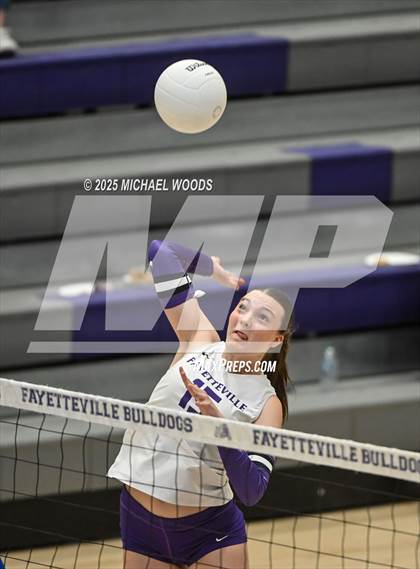 Thumbnail 2 in Rogers @ Fayetteville photogallery.