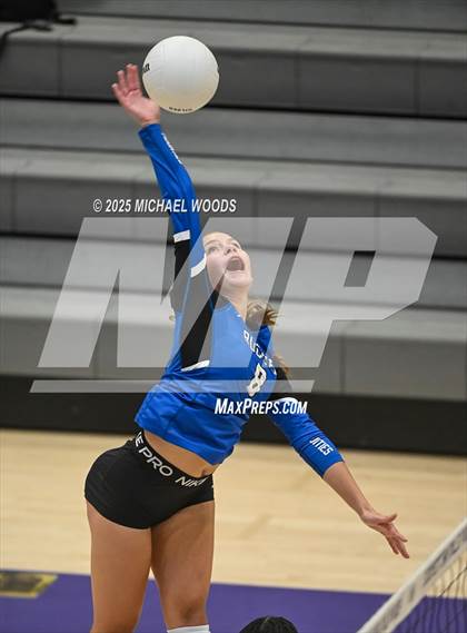 Thumbnail 1 in Rogers @ Fayetteville photogallery.