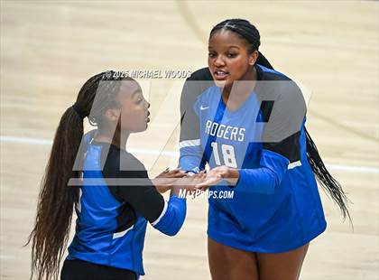 Thumbnail 1 in Rogers @ Fayetteville photogallery.