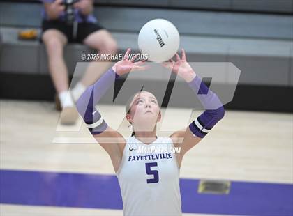 Thumbnail 3 in Rogers @ Fayetteville photogallery.