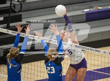 Thumbnail 1 in Rogers @ Fayetteville photogallery.