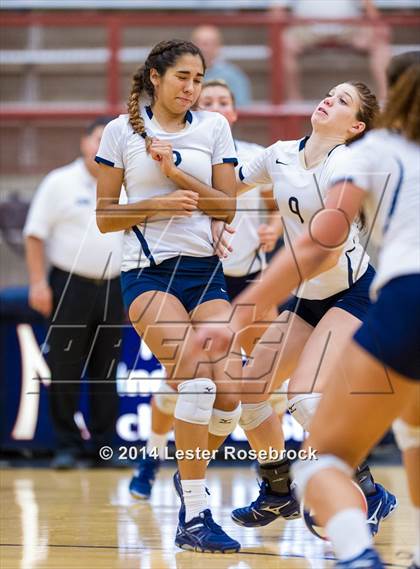 Thumbnail 2 in Reagan vs O'Connor photogallery.