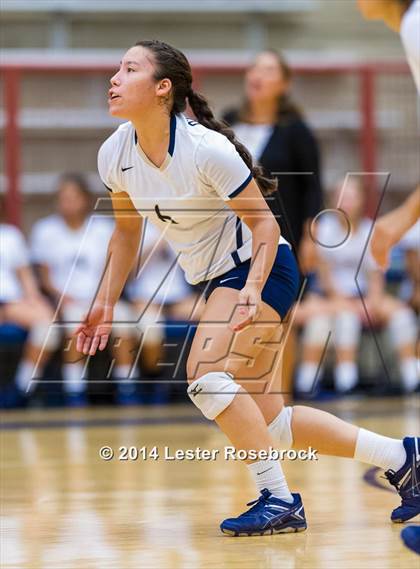 Thumbnail 2 in Reagan vs O'Connor photogallery.