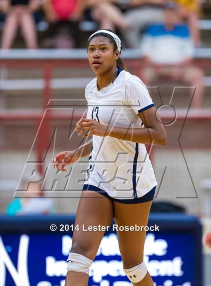 Thumbnail 1 in Reagan vs O'Connor photogallery.