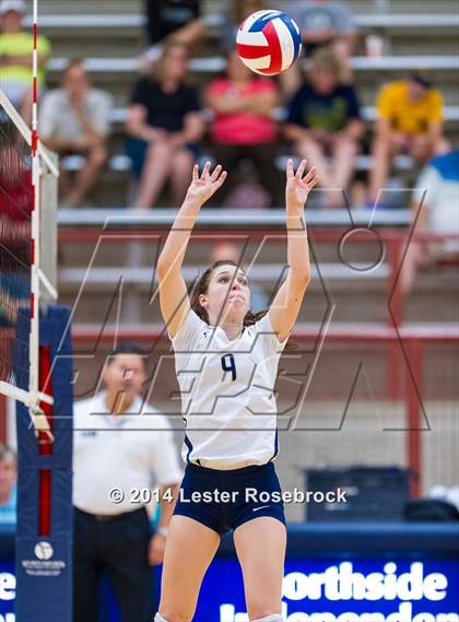 Thumbnail 1 in Reagan vs O'Connor photogallery.