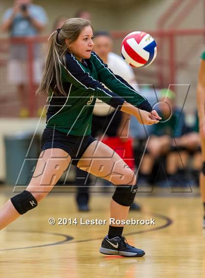 Thumbnail 2 in Reagan vs O'Connor photogallery.